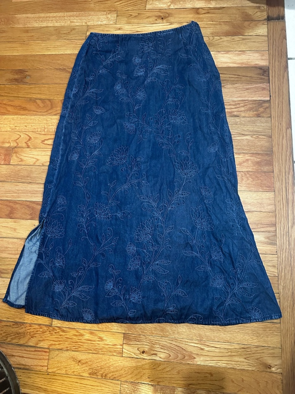 Vintage Talbots Denim‎ Embroidered Floral Maxi Skirt Sz 8